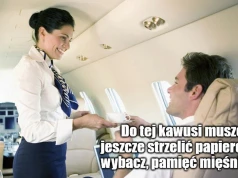 Polak tak się zestresował lotem z Egiptu do Gdańska, że po kryjomu skopcił szluga w kibelku samolotowym