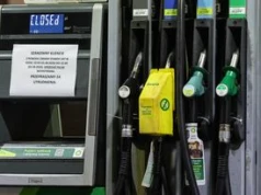 Tam paliwa zabrakło już wczoraj wieczorem. Kierowcy czekali na darmo