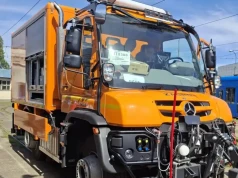 Nowy pojazd MPK Kraków już w zajezdni. Unimog U423 ma specjalne zadanie