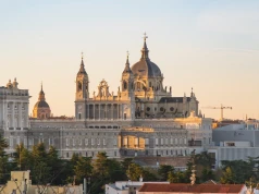 Kierunek Madryt: dużo wrażeń, niska cena 😍🤑 Loty i hotel za 590 PLN 😎✨