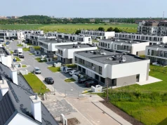 Warto czekać na tańszy kredyt czy lepiej kupować już teraz? Możesz zyskać nawet kilkadziesiąt tysięcy złotych