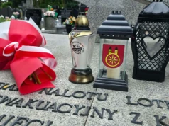 Nalot na dworzec w Kole. Mieszkańcy uczcili pamięć ofiar