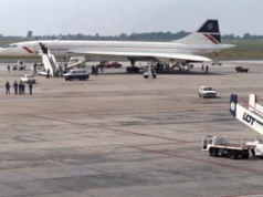 Historia jednej fotografii z Bazy Zdjęć PAP: naddźwiękowy Concorde wylądował na Okęciu