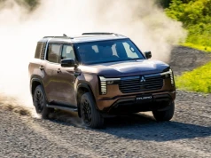 Powrót terenowej ikony. Nowe Mitsubishi Pajero ma ramę, reduktor i diesla pod maską