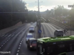 Potrącenie rowerzysty w Olsztynie. Policjanci pokazali nagranie
