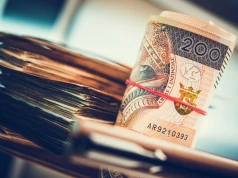 Mediana płac spadła o ponad 2 procent. GUS opublikował najnowsze dane o zarobkach Polaków