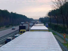 Zakaz omijania korków przez ciężarówki – nowa zasada na A2 w Niemczech