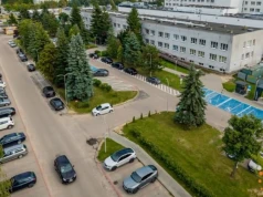 Koniec bezpłatnego parkowania przy szpitalu w Ciechanowie