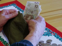 Renta wdowia w górę, ale nie dla wszystkich. Ważne wieści dla seniorów