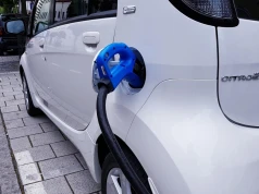 Akumulatory w elektrykach nie takie złe, jak je malują