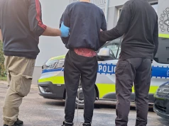 19-latek przyznał się do zabójstwa 49-latki w Kędzierzynie-Koźlu. Usłyszał zarzuty, odpowiada też za inną zbrodnię