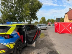 Tragedia pod Sieradzem. 32-latka potrącona przez śmieciarkę, zginęła na oczach dzieci