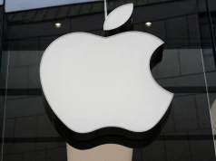 Apple uległo Trumpowi i zmieniło nazwę jeziora Ontario