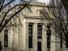 Beżowa księga Fed: nieznaczny wzrost aktywności gospodarki USA, ale i niepewność z powodu cen energii