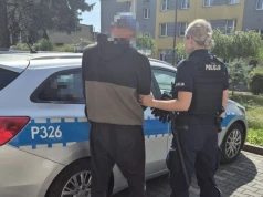 Nakło Śląskie: 400 porcji amfetaminy i 40 tys. zł u zatrzymanego 54-latka