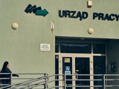 Tylko jeden kraj UE wyprzedza Polskę. Dane o bezrobociu mają jednak drugie dno
