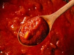 Najlepszy sos pomidorowy do makaronu. Zanim zblendujesz, zrób jedną rzecz