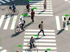 Ta koszula ma ukrytą funkcję. Potrafi oszukać sztuczną inteligencję
