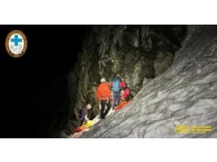 Nocna akcja na Rysach. Ratowników wspierały drony