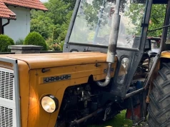 Traktorzysta na podwójnym gazie zatrzymany. W kabinie wiózł 4-letniego syna