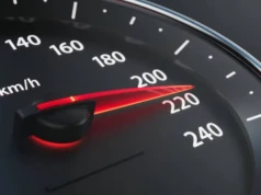 Przekroczył prędkość prawie o 100 km/h!