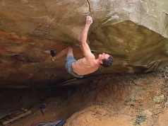 Adam Ondra otwiera „Little Boy du Fond” 8B+/C (albo nietrudne 8C)