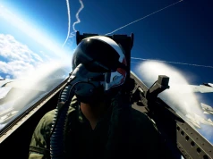 Jak będzie działać lobby w bazie lotniczej w grze Ace Combat 8?
