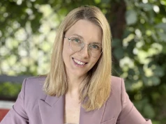 „Dojrzewanie w sieci”. Justyna Kaczmarczyk: Wiele niebezpiecznych zjawisk nie dzieje się wcale w odmętach darknetu