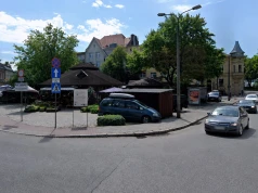 Mieszkańcy Dębnik walczą o park. Zbierają podpisy, by zatrzymać budowę apartamentowca