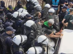 Burzliwa eksmisja na osiedlu Maltańskim. Policja przełamała blokadę