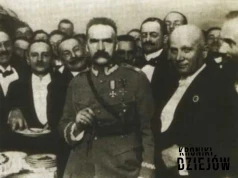 Piłsudski został uznany za buntownika. Jeszcze tego samego dnia próbował uniknąć rozlewu krwi