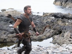 Od Odyseusza do Powers Rangers? Matt Damon w zaskakującym kostiumie na zdjęciach z planu