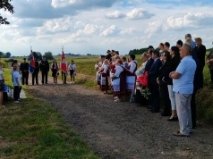 Kamionka: jak co roku mieszkańcy oddali hołd poległym w 1939 roku żołnierzom 36 pp Legii Akademickiej