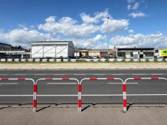 Baner na płocie może kosztować tysiące. Takie kary grożą za nielegalne reklamy wyborcze w Krakowie