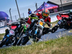 Finałowe wyścigi na Autodromie Słomczyn. Kto wywalczy tytuły w Pit Bike Supermoto?