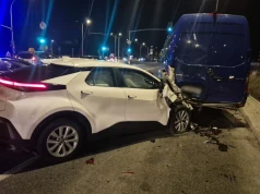 Policyjny pościg ulicami Warszawy. 28-latek próbował uciec, taranował auta i miał narkotyki. Trafił do aresztu