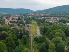 Linia do Kowar: Pociągi mogą wrócić w 2028 r. Na razie brak końcowego odcinka i SRK