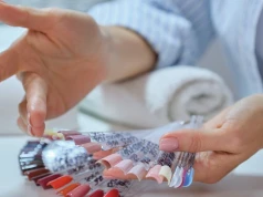Nie brąz i nie bordo. Taki manicure będzie najmodniejszy tej jesieni