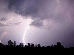 Burzowy wrzesień. Najpierw chłód i ulewy, potem prawie 30°C