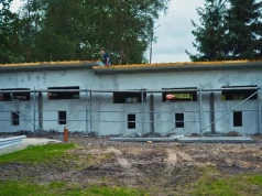 W legnickim schronisku dla zwierząt powstają nowe boksy (FOTO)