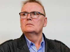 Były senator wlókł psa za samochodem aż do jego śmierci. Nie odbędzie kary przez stan zdrowia