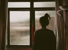 7 lat, tyle trwa w Polsce diagnoza trądziku odwróconego. Jest jednak nowy model leczenia i leki biologiczne