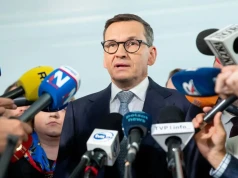 Rozwój Plus rusza w Polskę. Po setkach spotkań z wyborcami powstanie program