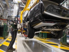 Jaguar Land Rover szykuje wielkie cięcia. Pracę może stracić 4 tys. osób