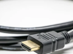 Czy kabel HDMI za 300 zł jest naprawdę lepszy od tego za 50 zł?
