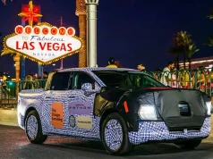 Zamaskowany Fathom jeździ po Las Vegas. Elektryczny pickup za mniej niż 30 tys. USD