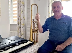 400 muzyków i jeden z batutą – Marian Kukowski