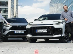 Kupić nową Toyotę RAV4 czy tańszą prawie nową? Sprawdziliśmy, czy warto dopłacić