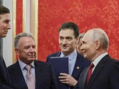 "Trudna sytuacja". Putin spotkał się ze specjalnymi wysłannikami Trumpa