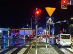 Wypadek przy przepompowni. Dwa Peugeoty (ZDJĘCIA)